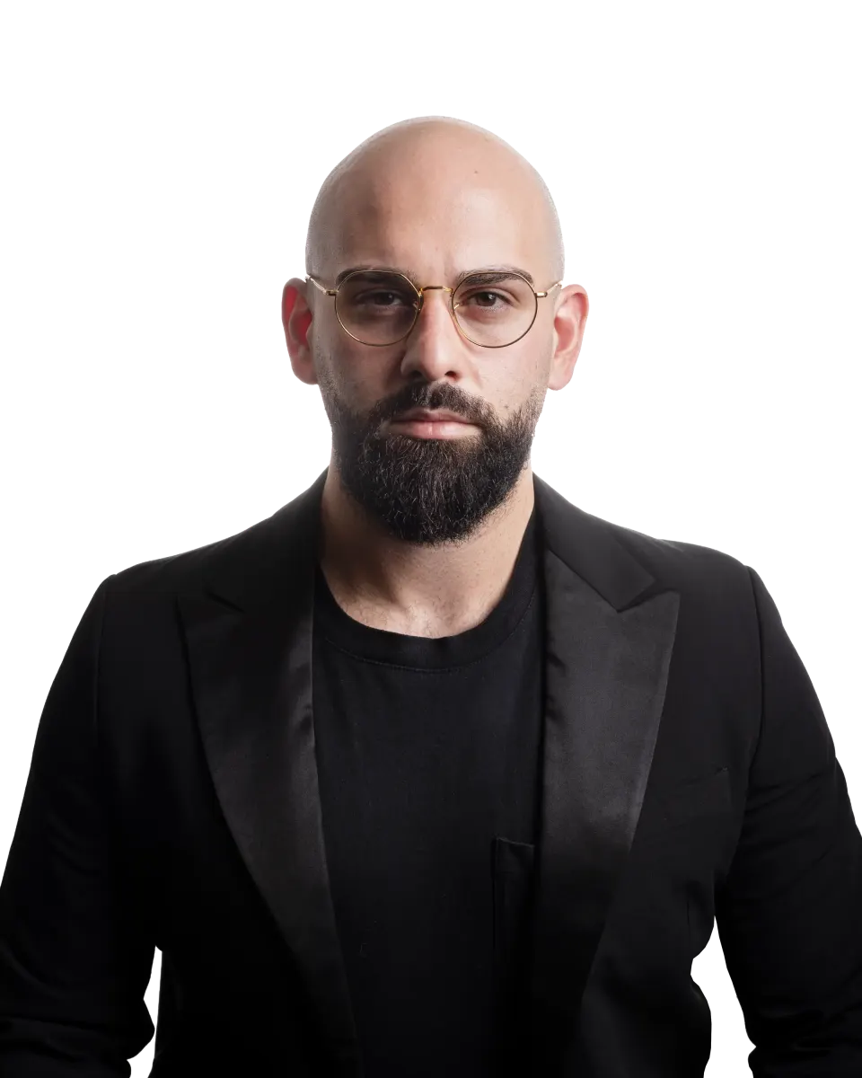 Foto di Antonio Aiello, consulente Salesforce Commerce Cloud certificato